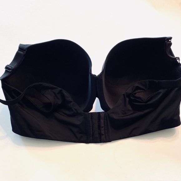 Torrid Full Coverage Bra - Picture 2 of 3